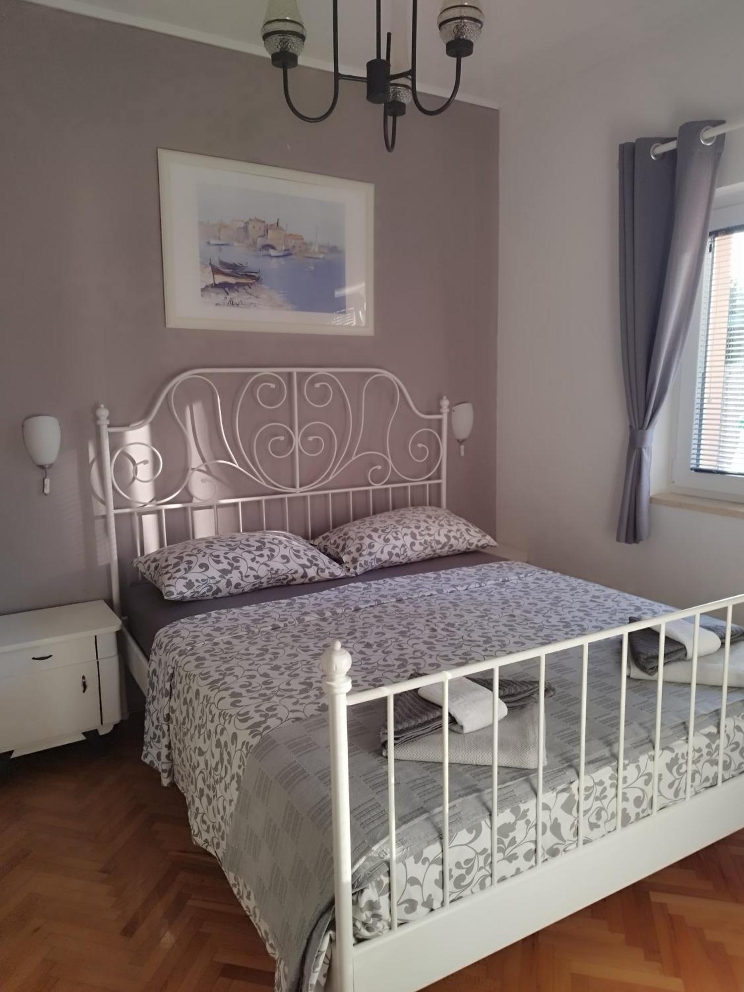 Apartments Merlin Novigrad  Bagian luar foto
