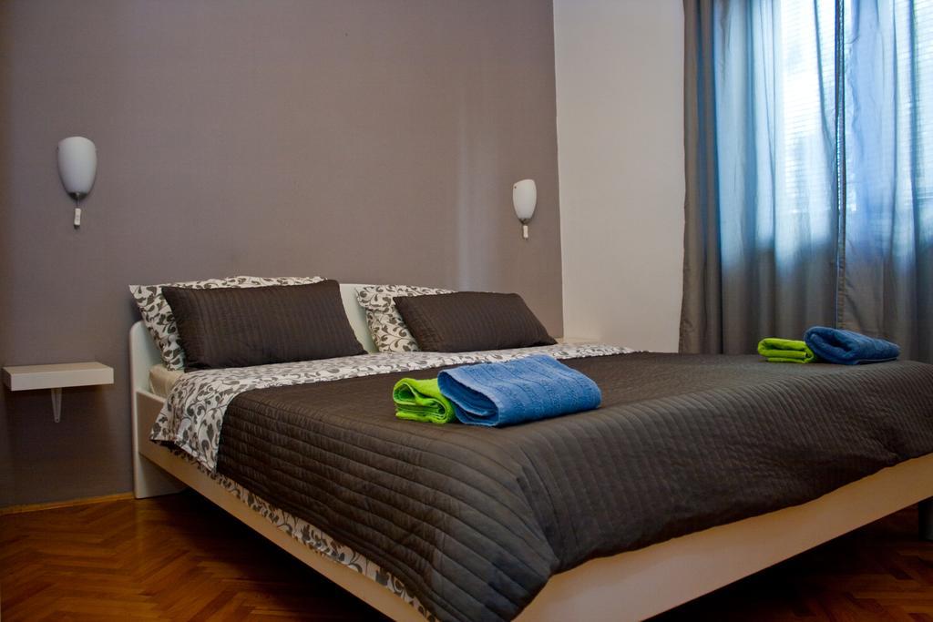 Apartments Merlin Novigrad  Bagian luar foto
